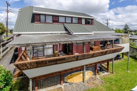 Photo of property in 1/81 Carlisle Road, Torbay, Auckland, 0632