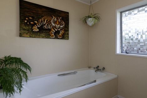 Photo of property in 29 Lancaster Street, Levin, 5510