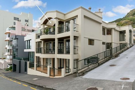 Photo of property in 15/22 Oriental Terrace, Oriental Bay, Wellington, 6011