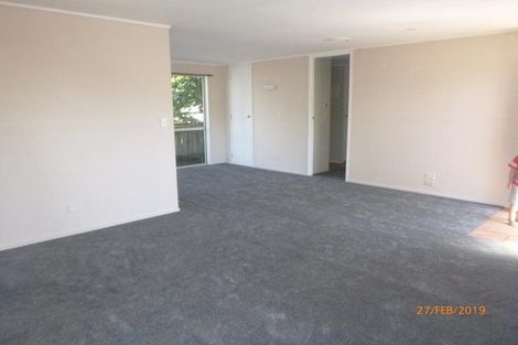 Photo of property in 3/56 Flanshaw Road, Te Atatu South, Auckland, 0610