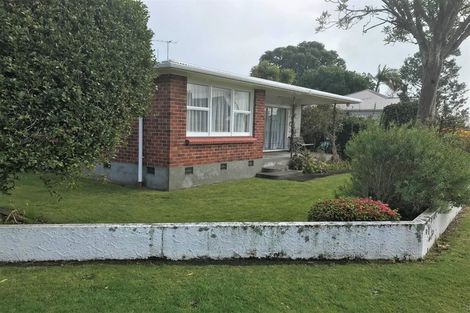 Photo of property in 36 Mount Edgcumbe Street, New Plymouth, 4310