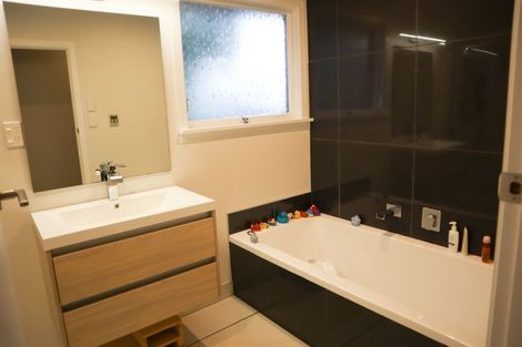 Photo of property in 9 Wendover Street, Bishopdale, Christchurch, 8053