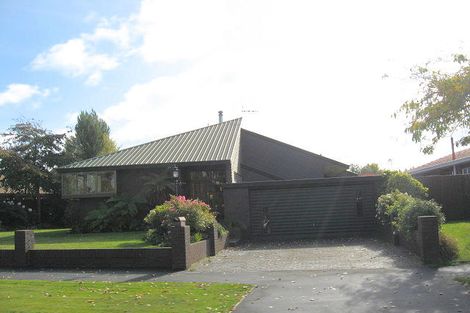 Photo of property in 20 Sayers Crescent, Ilam, Christchurch, 8041