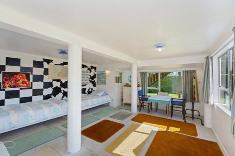 Photo of property in 70 William Street, Waikanae Beach, Waikanae, 5036