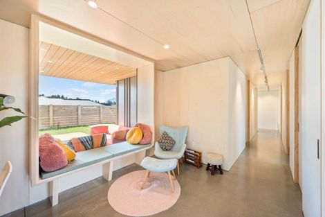 Photo of property in 6 Pounamu Avenue, Albert Town, Wanaka, 9305