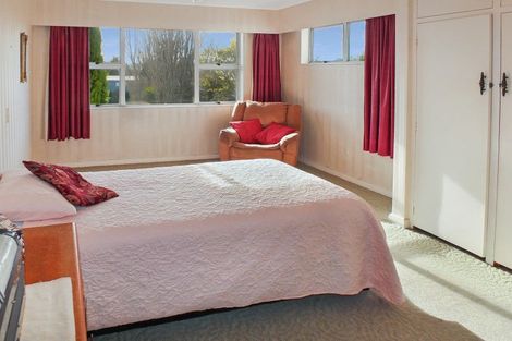 Photo of property in 3 Futter Street, Foxton, 4814