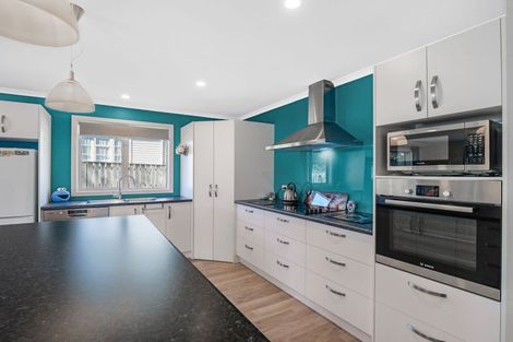 Photo of property in 27a Peakes Road, Saint Johns Hill, Whanganui, 4501