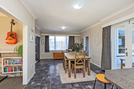 Photo of property in 57 Te Aute Road, Havelock North, 4130