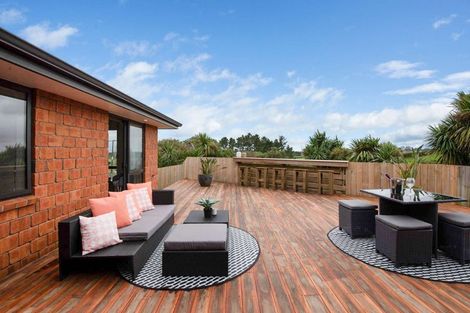 Photo of property in 11 Lusk Way, Patumahoe, Pukekohe, 2679