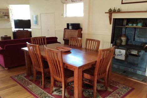 Photo of property in 194 Collingwood Street, Nelson, 7010