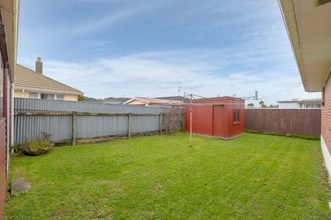 Photo of property in 44 Kowhai Avenue, Ebdentown, Upper Hutt, 5018