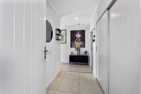 Photo of property in 23 Estate Grove, Inglewood, 4330