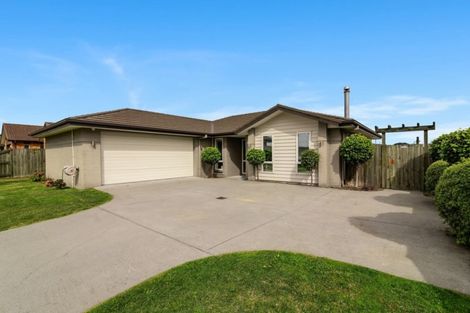 Photo of property in 75 Carroll Place, Owhata, Rotorua, 3010
