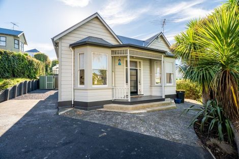 Photo of property in 53 Argyle Street, Mornington, Dunedin, 9011