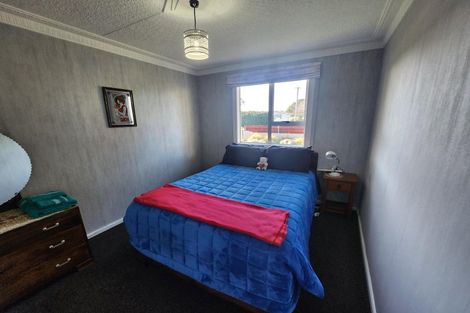 Photo of property in 74 Awamoa Road, Holmes Hill, Oamaru, 9401