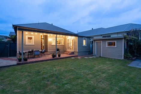 Photo of property in 20 Coughtrey Street, Saint Clair, Dunedin, 9012