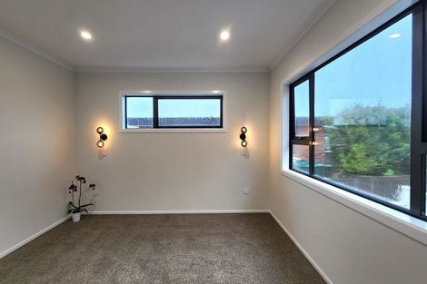 Photo of property in 10 Miramar Place, Pakuranga, Auckland, 2010