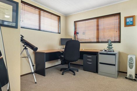 Photo of property in 55 Dunlop Road, Te Puke, 3119