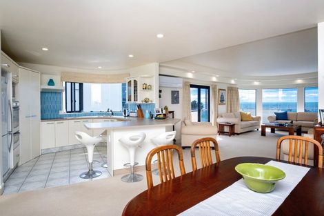 Photo of property in 24 The Esplanade, Westshore, Napier, 4110