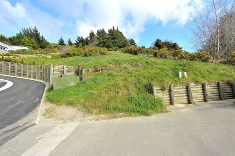 Photo of property in 16 Emerald Lane Cashmere Christchurch City