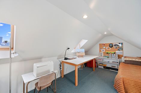 Photo of property in 1a Whaka Terrace, Huntsbury, Christchurch, 8022