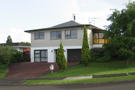 Photo of property in 1/4 Chip Grove, Sunnyhills, Auckland, 2010