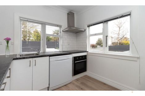 Photo of property in 29 South Terrace Road, Geraldine, 7930