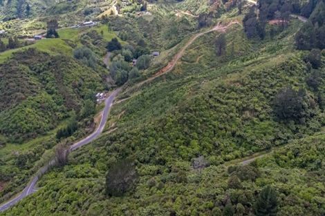 Photo of property in 539 Pahiatua Aokautere Road, Aokautere, 4471