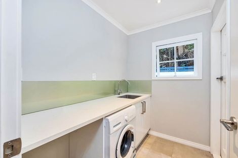 Photo of property in 74 Holyoake Place, Chatswood, Auckland, 0626