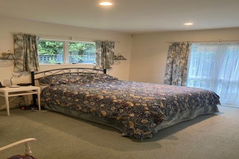 Photo of property in 31 Rosebank Grove, Waikanae, 5036