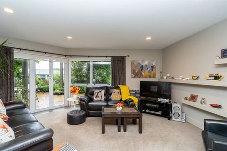 Photo of property in 3 Munro Place, Flagstaff, Hamilton, 3210