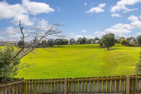 Photo of property in 2/6 Bundena Place, Clendon Park, Auckland, 2103