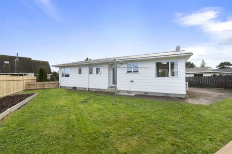 Photo of property in 10 Mansell Crescent, Bulls, 4818