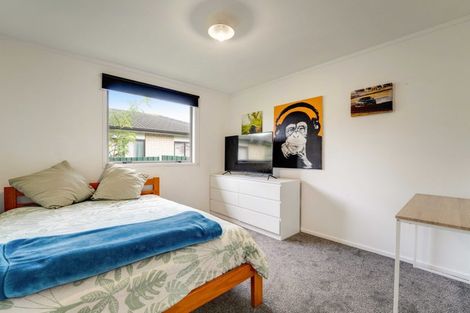 Photo of property in 2/56 Greenhaven Avenue, Opaheke, Papakura, 2113