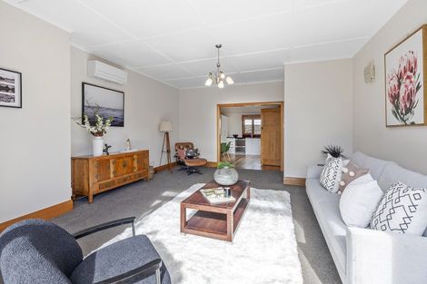 Photo of property in 25 Pinnacle Street, Seatoun, Wellington, 6022