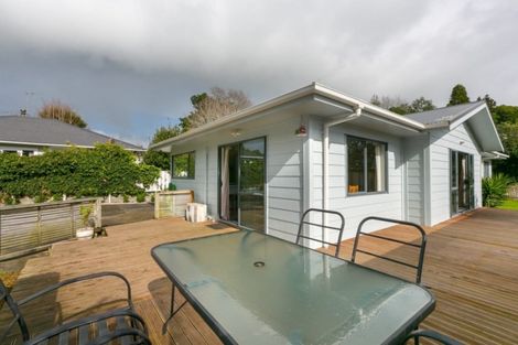 Photo of property in 55 Seaview Road, Marfell, New Plymouth, 4310