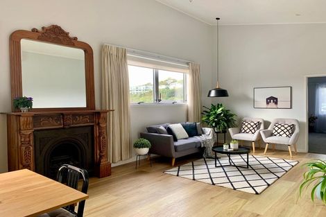 Photo of property in 1/9 Broderick Road, Johnsonville, Wellington, 6037