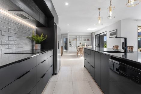 Photo of property in 17 Goldie Drive, Rangiora, 7400