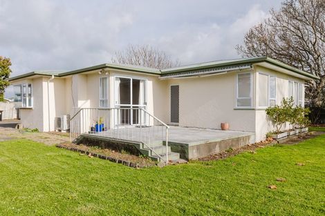 Photo of property in 5 Panako Place, Awapuni, Palmerston North, 4412