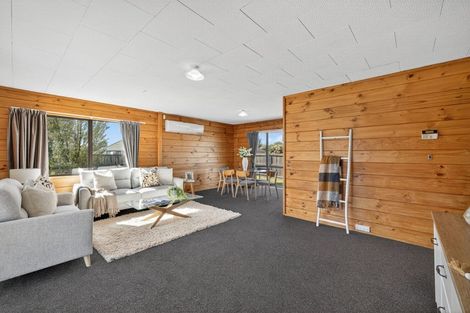 Photo of property in 119 Gilberthorpes Road, Hei Hei, Christchurch, 8042