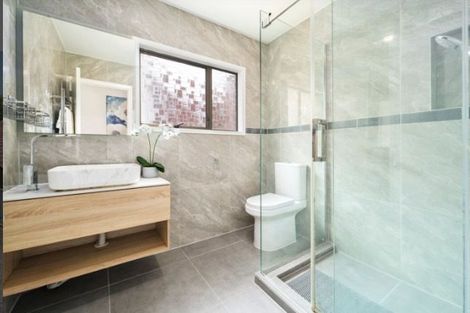 Photo of property in 40 Tudor Road, Henderson, Auckland, 0610