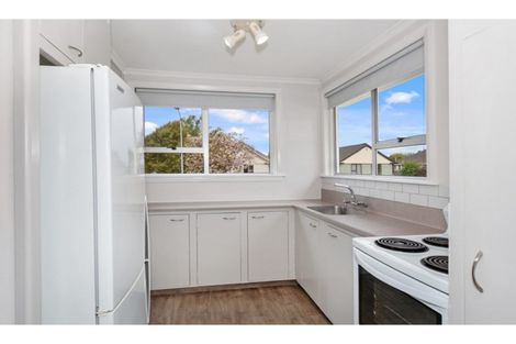 Photo of property in 15 Hillary Crescent, Upper Riccarton, Christchurch, 8041