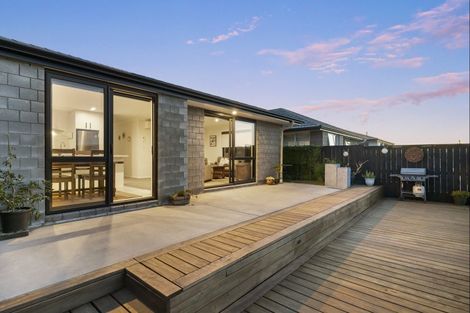 Photo of property in 5a Te Wharo Drive, Papamoa, 3118