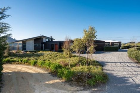 Photo of property in 84 Matarua Rise, Waimarama, Havelock North, 4294