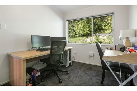 Photo of property in 100b Normandale Road, Normandale, Lower Hutt, 5010