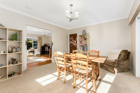 Photo of property in 71 Oriel Avenue, Tawa, Wellington, 5028