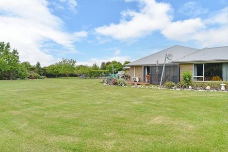 Photo of property in 9 Riverside Way, Amberley, 7410