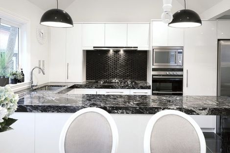 Photo of property in 236 Tinakori Road, Thorndon, Wellington, 6011