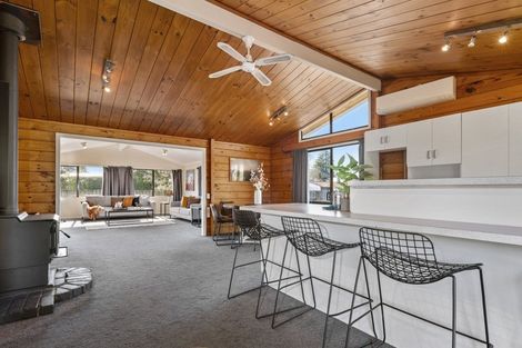 Photo of property in 5 Tuara Place, Rotorua, 3010