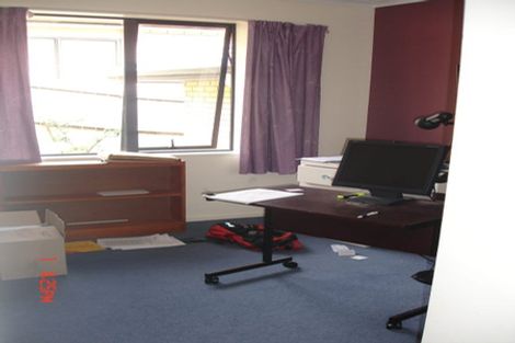 Photo of property in 10 Sunvista Avenue, Oteha, Auckland, 0632